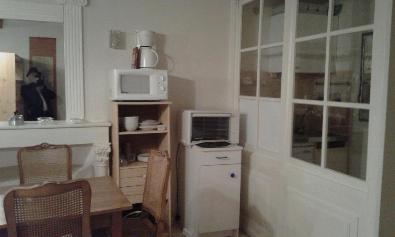 Le Sultan Du Theron 1Er Etage Apartment Le Puy-en-Velay Bagian luar foto