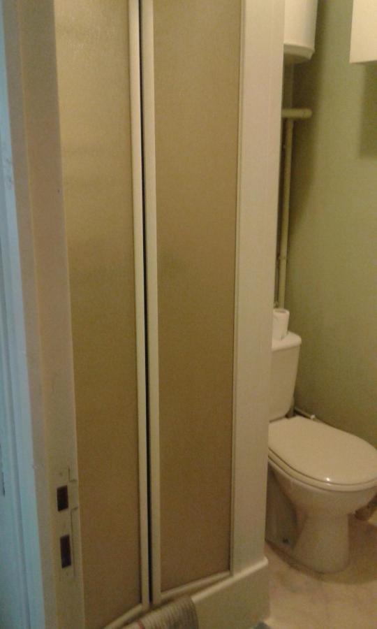 Le Sultan Du Theron 1Er Etage Apartment Le Puy-en-Velay Bagian luar foto